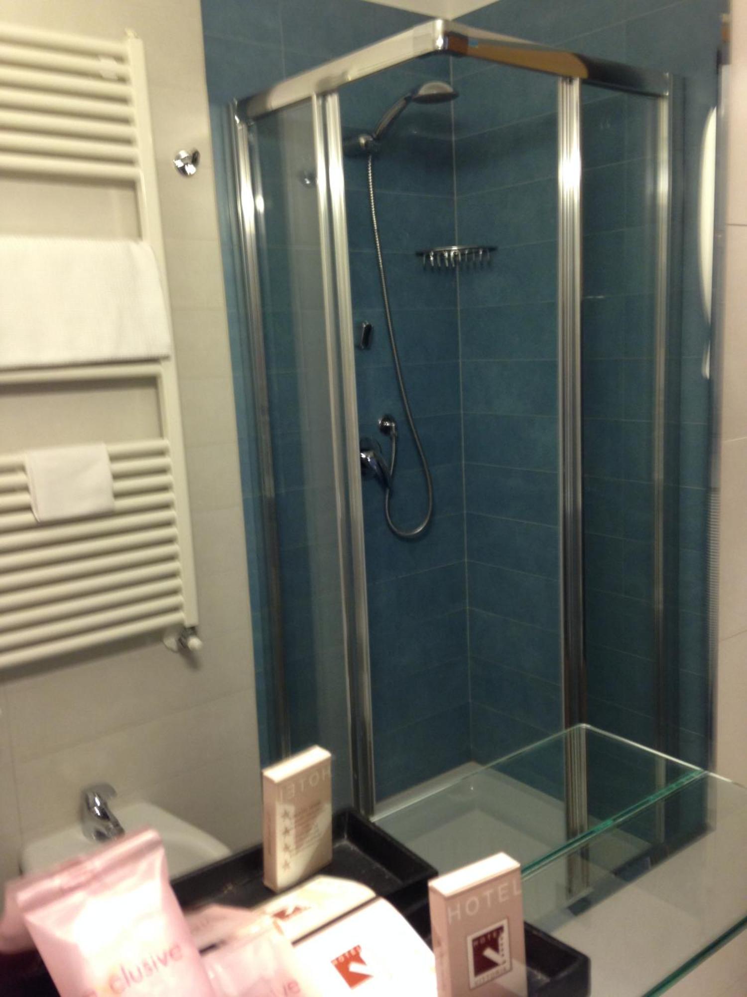 Triple Room,63909031:JPEG