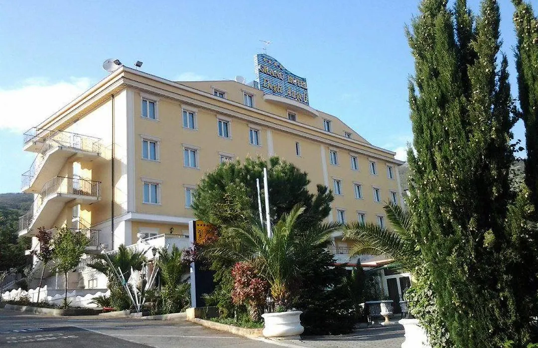 Grand Hotel degli Angeli-1